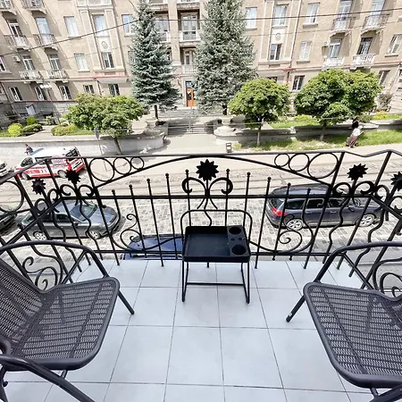 і львівська резиденція *