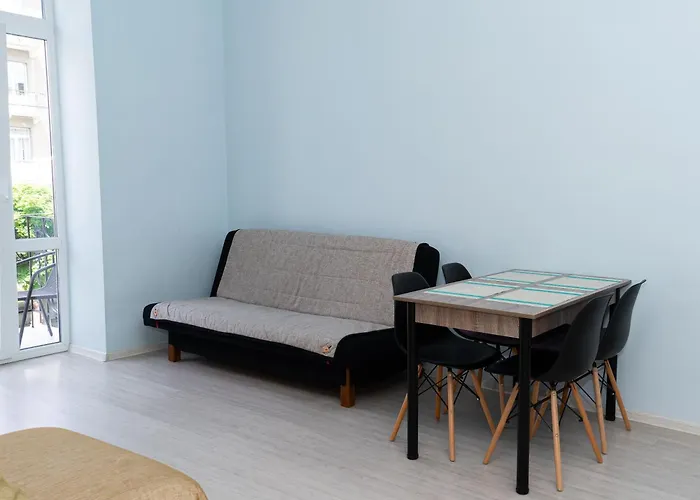 і львівська резиденція * إلفيف